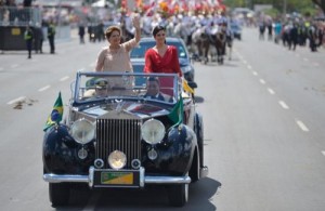 Dilma_Rousseff-desfile-posse-ABr-010115