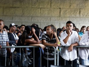 Desemprego aumentou de novembro a janeiro deste ano. (Foto: Miguel Schincariol/AFP)